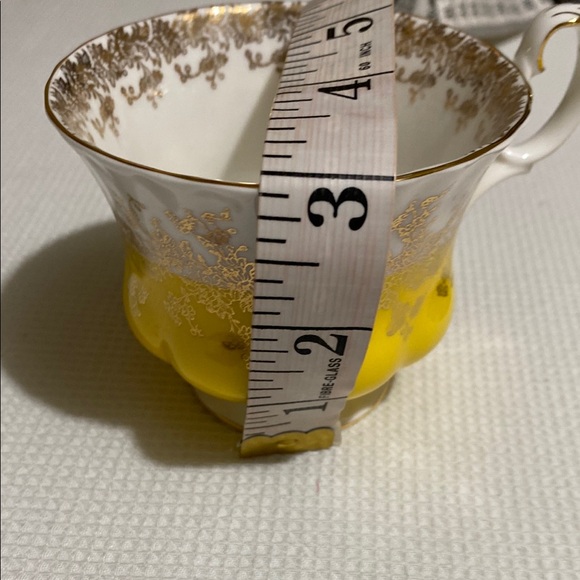 Royal Albert Bone China Yellow Teacup and Saucer with Gold Accents - Picture 10 of 10